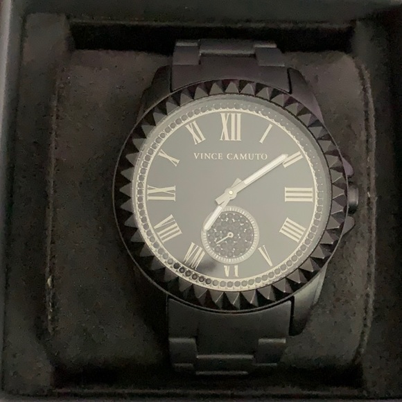 Pre-Owned Vince Camuto watch - Picture 2 of 5